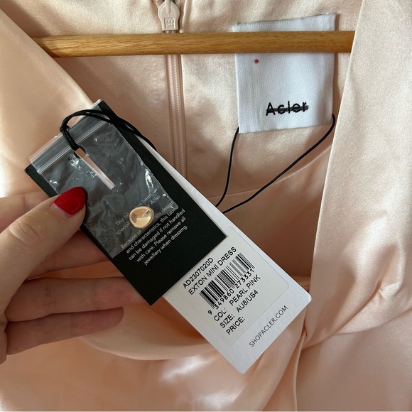 Acler Exton Mini Dress in Pearl Pink NEW Size 4 - Picture 7 of 13